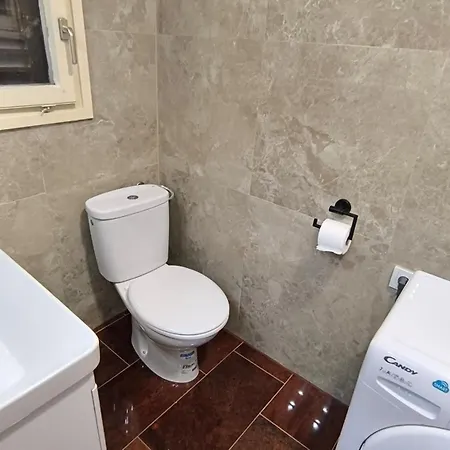 Ema Apartment